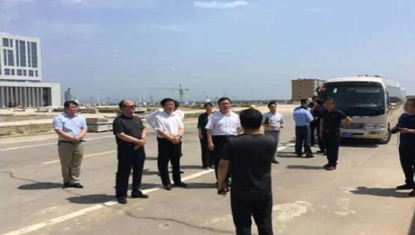 集團副總裁姜松、豐學琴赴連云港市主持工作
